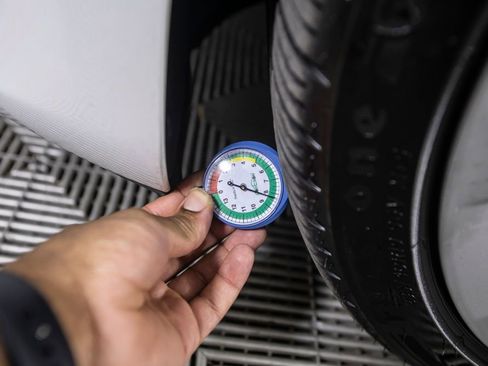 Used 2021 Tesla Model 3 Long Range image 39