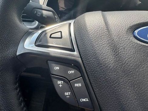 Certified 2022 Ford Edge SEL w/ Convenience Package AWD/4WD image 14