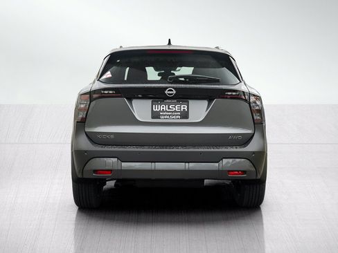 New 2026 Nissan Kicks SV w/ SV Premium Package AWD/4WD image 5