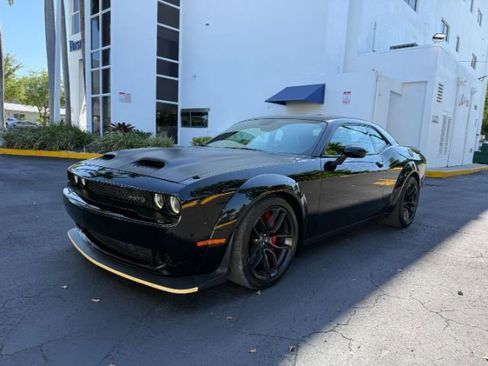 Used 2019 Dodge Challenger SRT Hellcat Redeye image 20