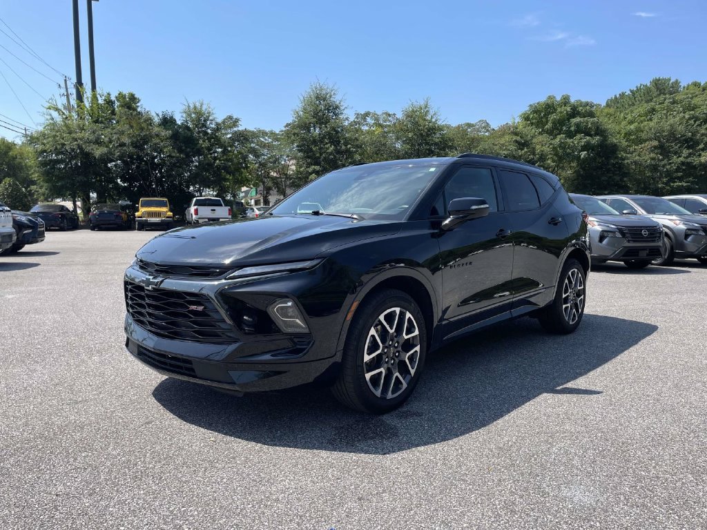 Used 2025 Chevrolet Blazer RS FWD image 7