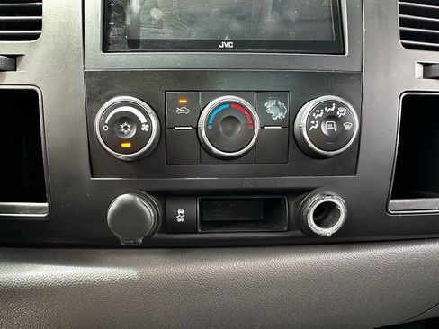 Used 2013 GMC Sierra 1500 2WD Regular Cab image 24