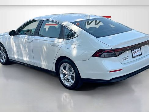 Used 2025 Honda Accord LX image 5