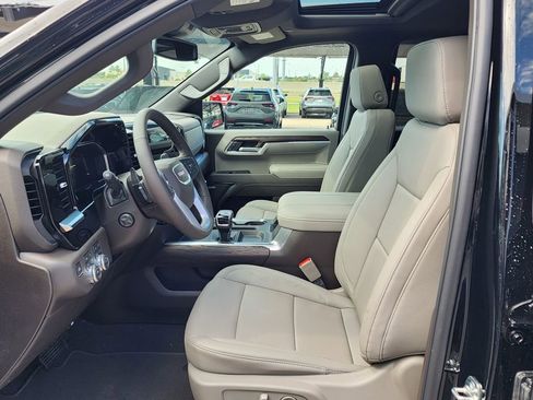 New 2026 GMC Sierra 1500 SLT w/ SLT Premium Plus Package AWD/4WD image 17