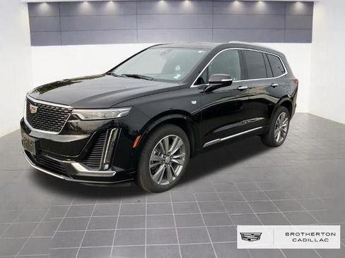 Used 2022 Cadillac XT6 Premium Luxury w/ Platinum Package AWD/4WD image 1