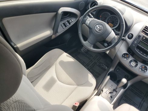 Used 2006 Toyota RAV4 Limited AWD/4WD image 16