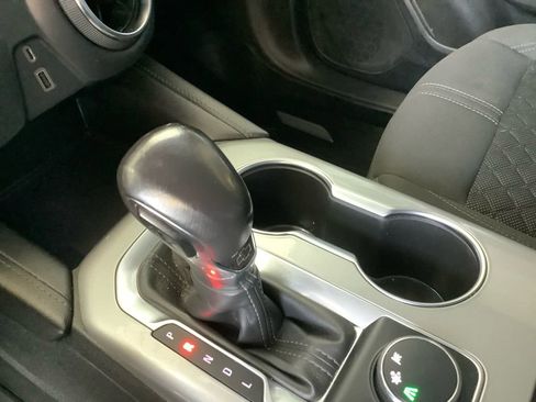 Used 2020 Chevrolet Blazer LT image 23