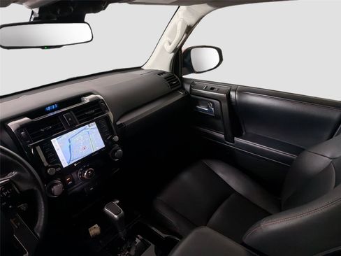 Used 2023 Toyota 4Runner TRD Off-Road Premium AWD/4WD image 22