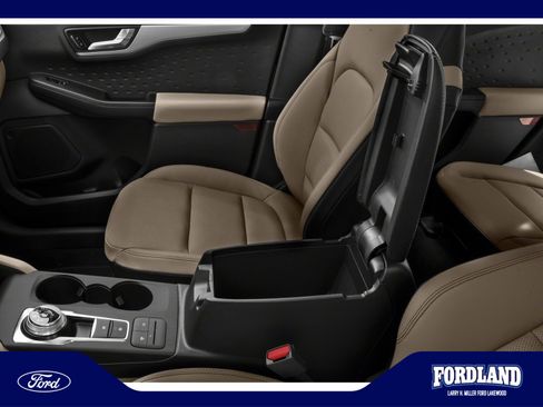 Used 2021 Ford Escape SEL AWD/4WD image 9