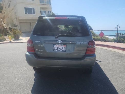 Used 2007 Toyota Highlander Sport AWD/4WD image 7