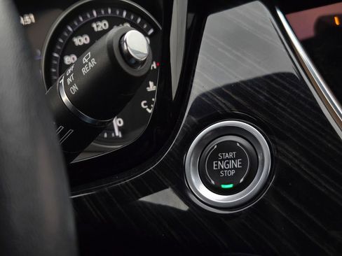 Certified 2023 Cadillac XT6 Premium Luxury w/ Technology Package image 24