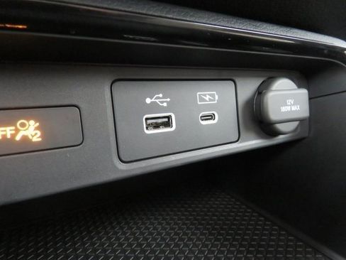 Used 2024 Honda CR-V EX image 11