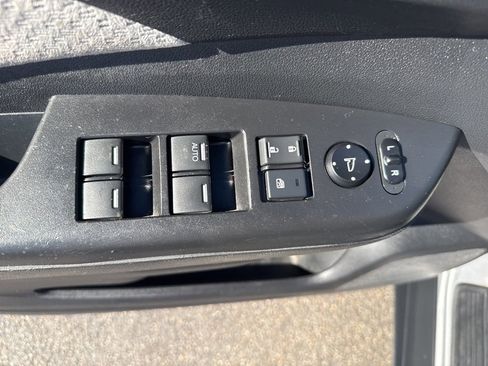 Used 2016 Honda CR-V EX image 22