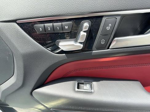 Used 2017 Mercedes-Benz E 400 Cabriolet image 23