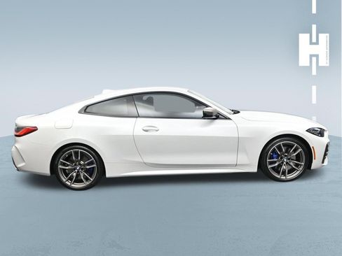 Used 2022 BMW M440i Coupe w/ Premium Package image 3