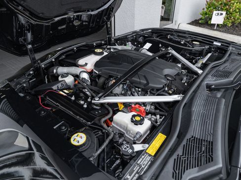 Used 2018 Karma Revero Luxury image 32