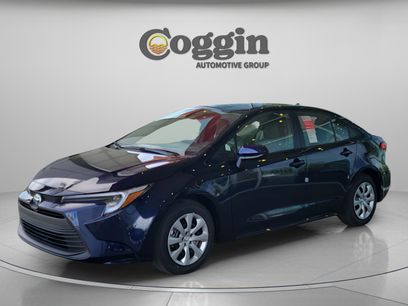 New 2025 Toyota Corolla LE