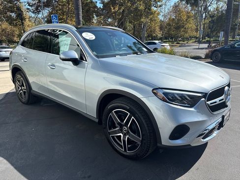 Certified 2026 Mercedes-Benz GLC 300 image 4