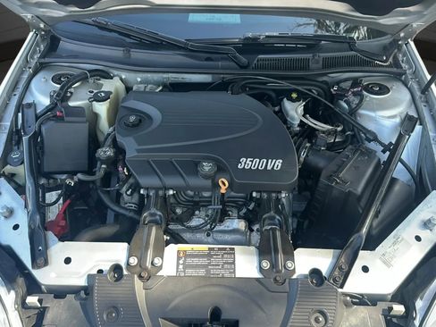 Used 2011 Chevrolet Impala LT w/ Luxury Edition Package FWD image 23