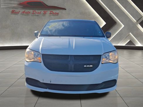 Used 2014 RAM C/V Tradesman image 3