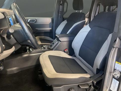 Used 2022 Ford Bronco Big Bend image 4
