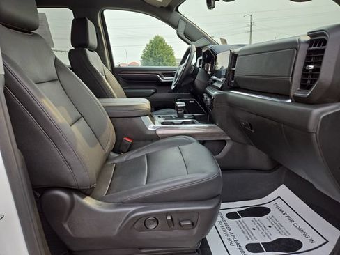 Used 2024 Chevrolet Silverado 1500 LTZ w/ Technology Package AWD/4WD image 38