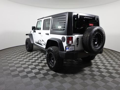 Used 2016 Jeep Wrangler Unlimited Sport AWD/4WD image 7
