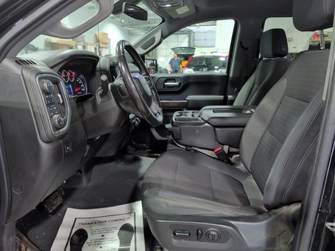 Used 2021 Chevrolet Silverado 1500 RST w/ Z71 Off-Road Package AWD/4WD image 7