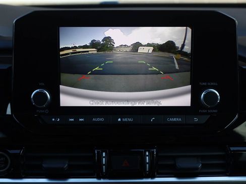 Used 2024 Nissan Pathfinder SV w/ Lighting Package (N92) FWD image 38