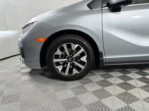 New 2026 Honda Odyssey EX-L image 12