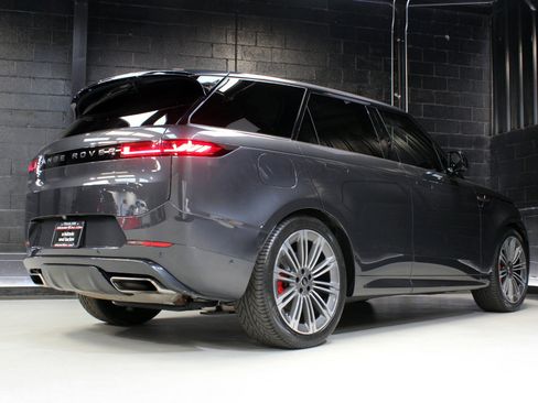 Used 2024 Land Rover Range Rover Sport Dynamic SE image 77