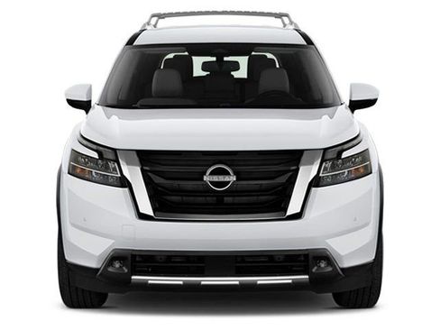 Used 2025 Nissan Pathfinder Platinum image 5