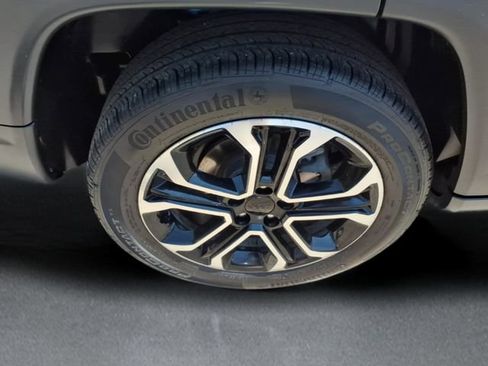 Used 2023 Jeep Compass Limited AWD/4WD image 9