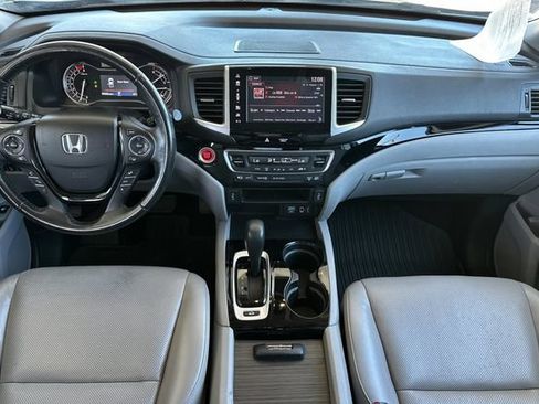 Used 2017 Honda Ridgeline RTL-E image 17