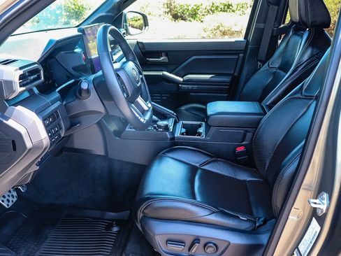 Certified 2024 Toyota Tacoma TRD Sport w/ TRD Sport Upgrade Package AWD/4WD image 22