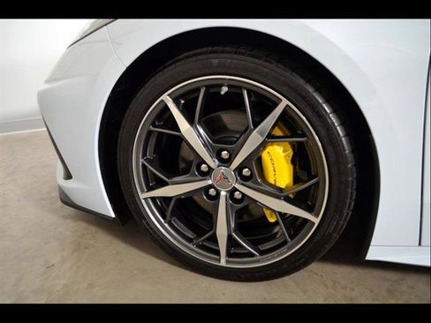 Used 2024 Chevrolet Corvette Stingray Premium Cpe w/ 3LT image 8