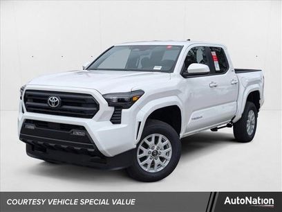 New 2024 Toyota Tacoma SR5
