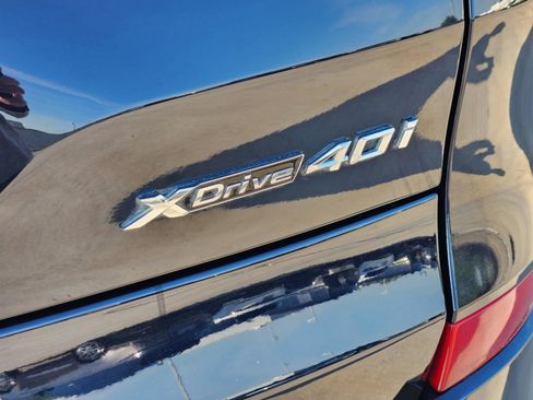 Used 2022 BMW X5 xDrive40i w/ M Sport Package AWD/4WD image 38