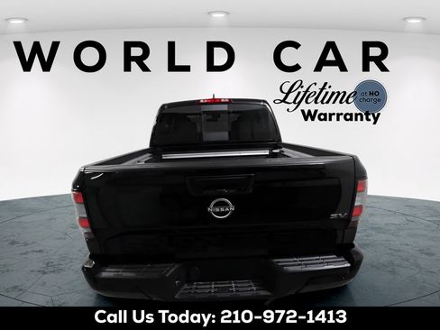 Used 2024 Nissan Frontier SV w/ SV Convenience Package RWD image 4