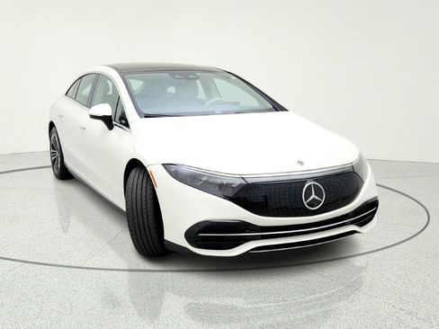 Certified 2022 Mercedes-Benz EQS 450+ Sedan image 4