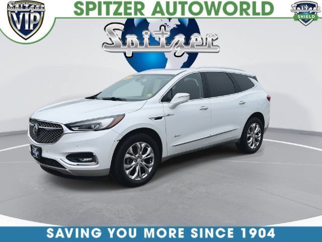 Used 2018 Buick Enclave Avenir w/ Avenir Technology Package FWD image 4