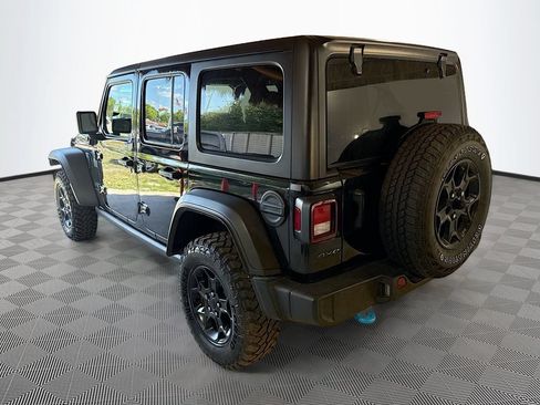 Used 2023 Jeep Wrangler Unlimited w/ Cold Weather Group AWD/4WD image 8