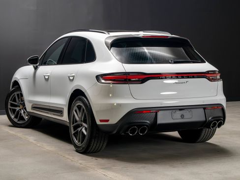 New 2026 Porsche Macan Turbo AWD/4WD image 3