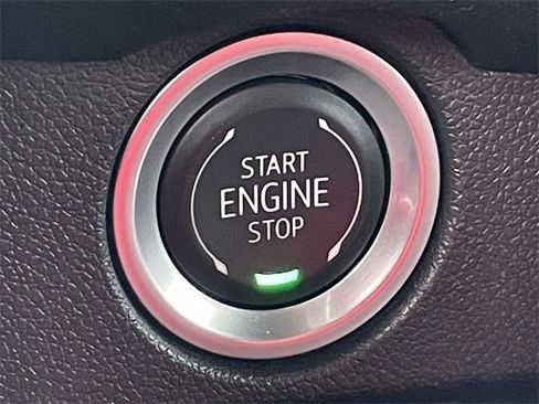 Used 2024 Chevrolet Traverse LT image 21