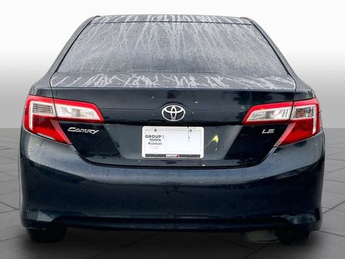 Used 2013 Toyota Camry LE FWD image 5