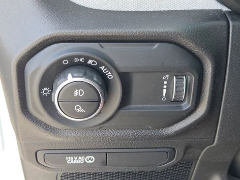 Used 2024 Jeep Gladiator Sport AWD/4WD image 26