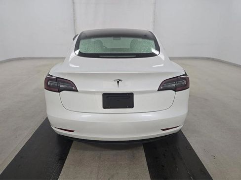 Used 2023 Tesla Model 3 Standard Range RWD image 6