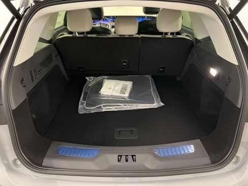 Used 2026 Lincoln Nautilus Premier w/ Equipment Group 102A image 39