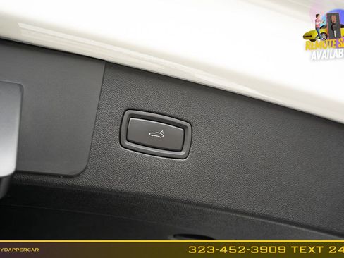 Used 2019 Porsche Cayenne AWD/4WD image 18