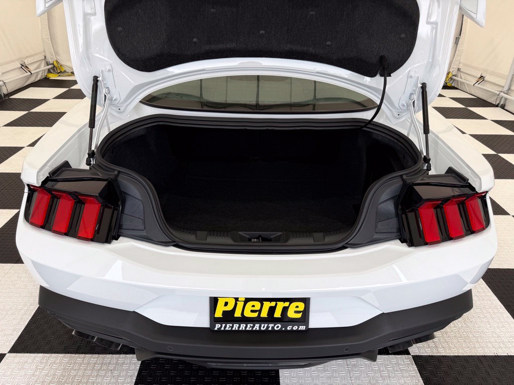 New 2026 Ford Mustang GT Premium w/ GT Performance Package RWD image 4